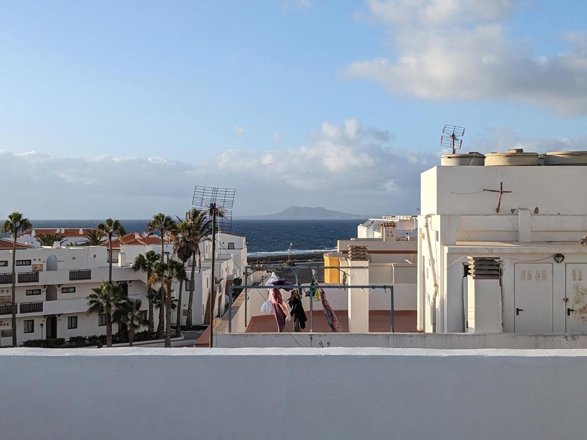 Casa Vista Surf - Beautiful Apartment W/ Terrace & Balcony Corralejo Exterior photo